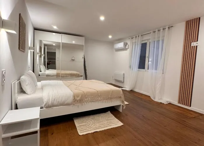 De Luxe Champsevraine